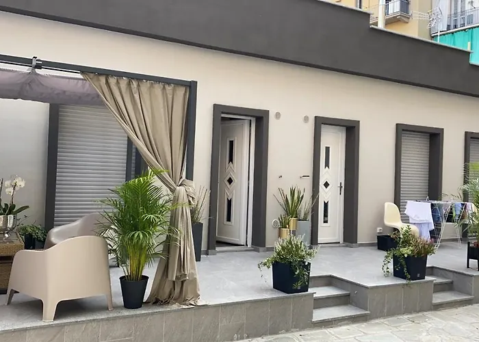 Decoluxe !apartamento Con 1 Da Letto , In Zona San Paolo , Via Martiniana Apartament