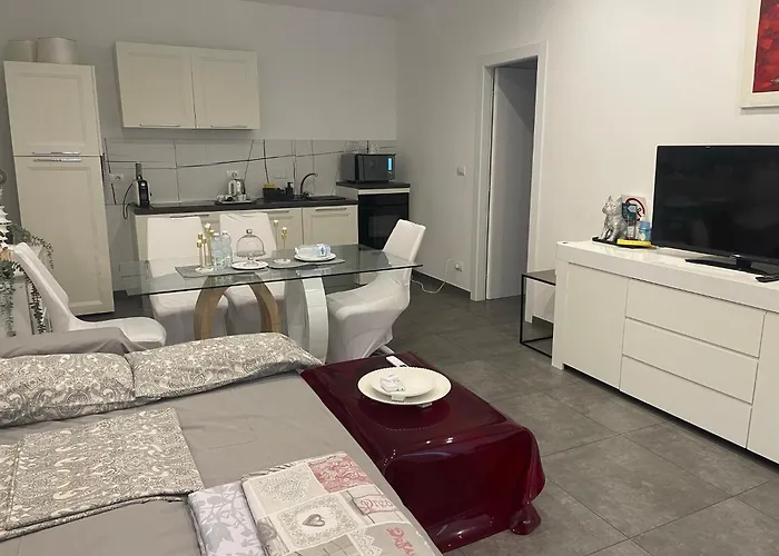 Decoluxe !apartamento Con 1 Da Letto , In Zona San Paolo , Via Martiniana